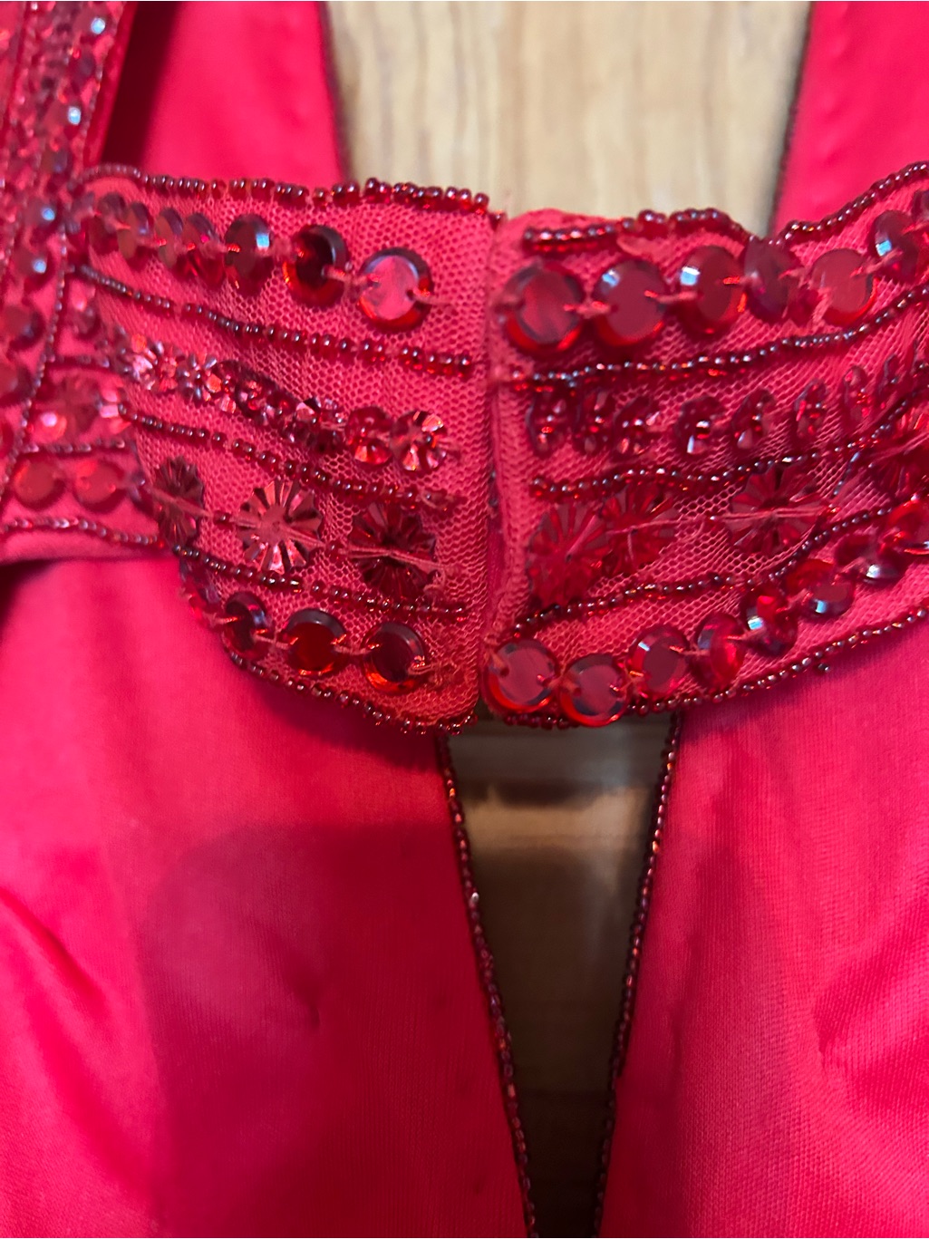 Sherri Hill Red Sequin Plunging V-Neck Prom Gown — image 5 of 6